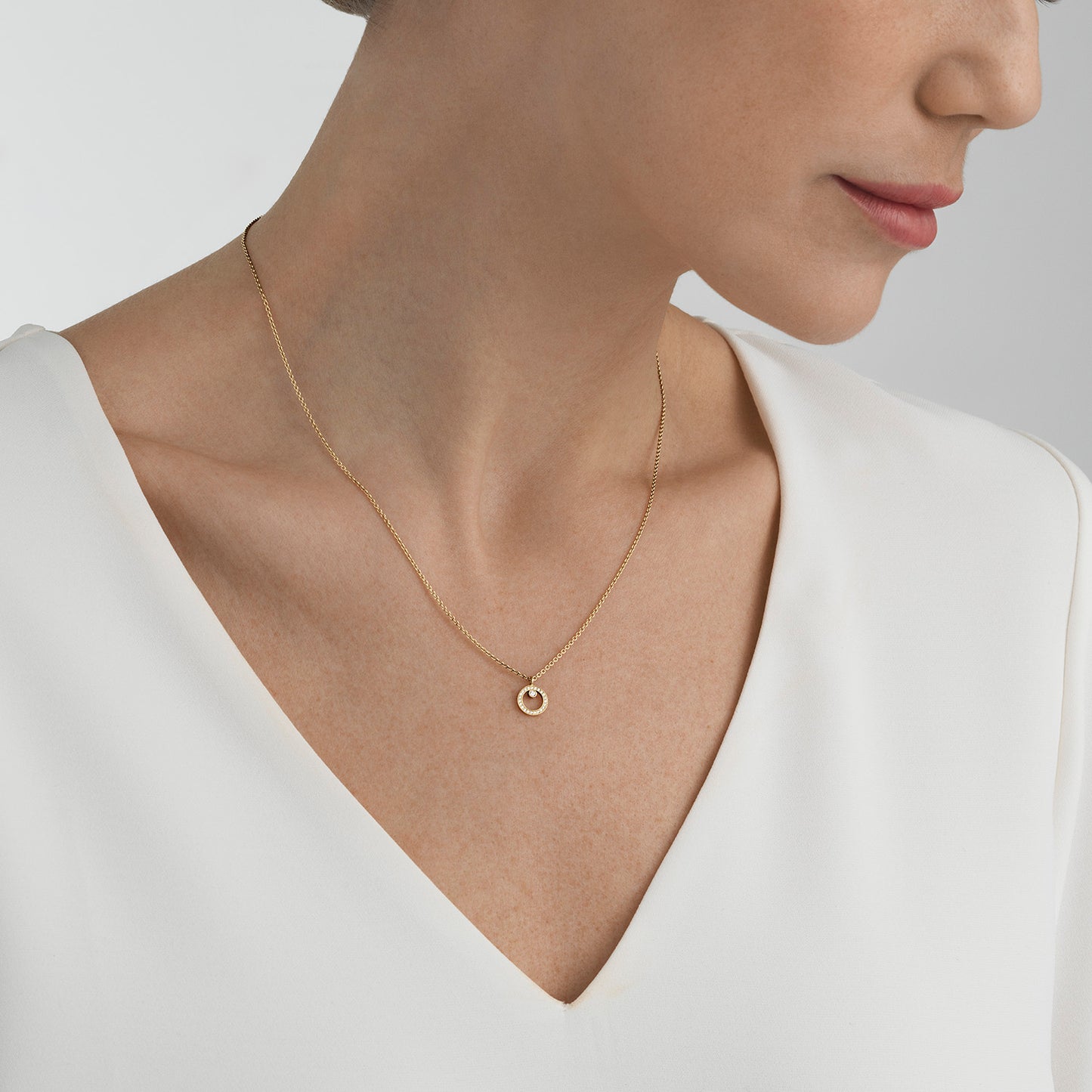 Yellow Gold Halo Necklace With Pendant