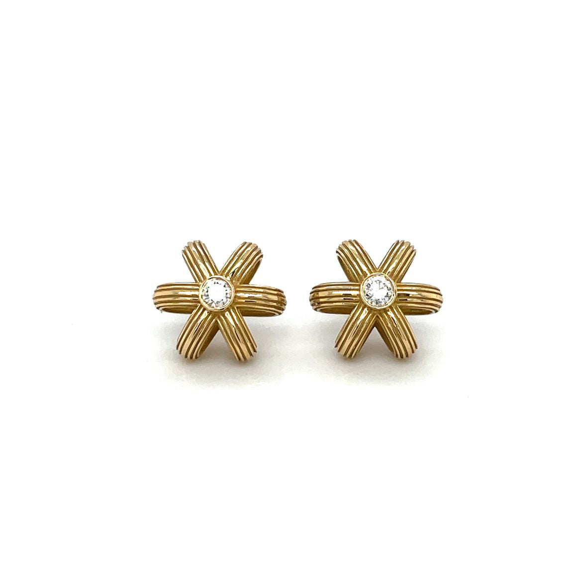 18ct Yellow Gold & Diamond Flower Blossom Stud Earrings