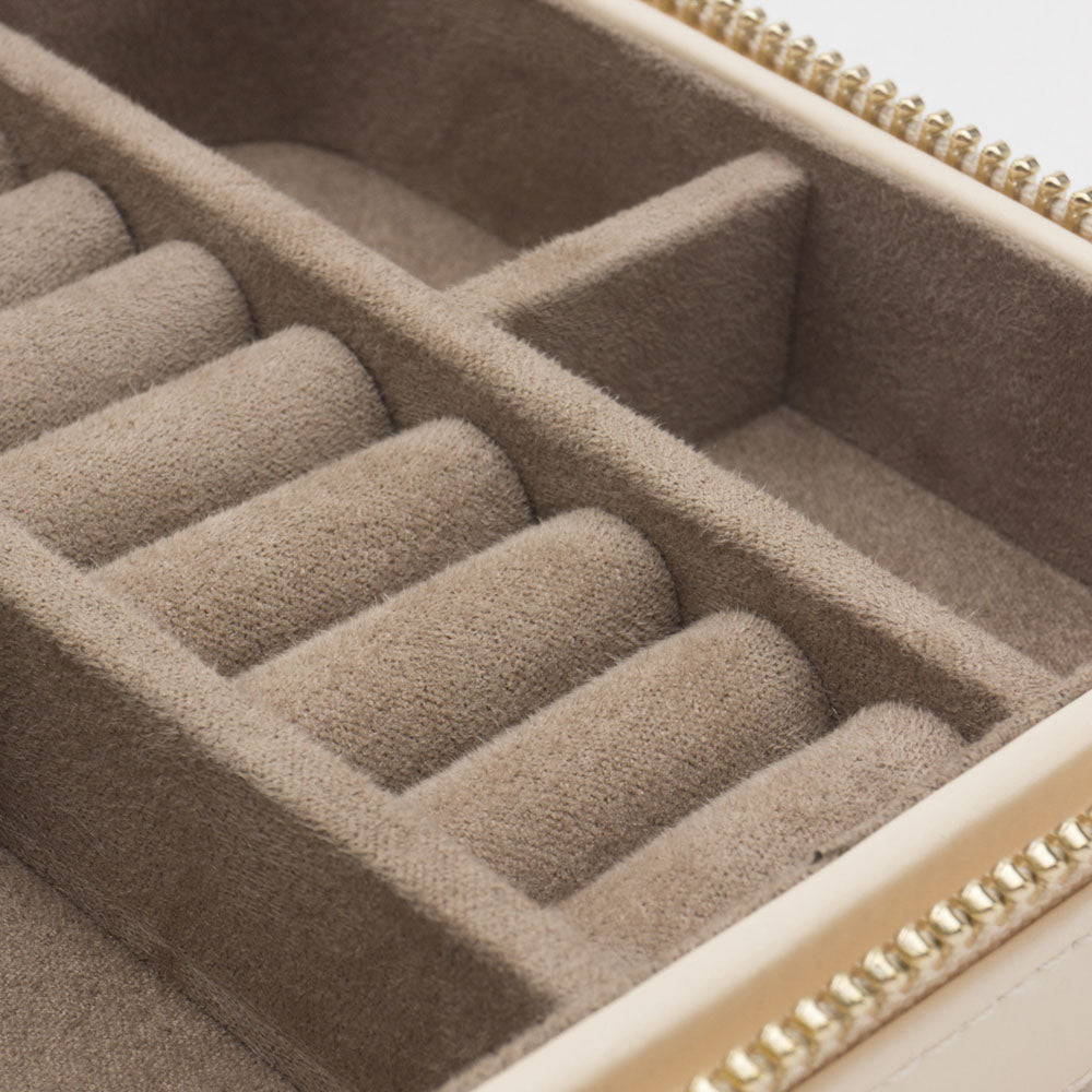 Caroline Jewellery Travel Case (Ivory)