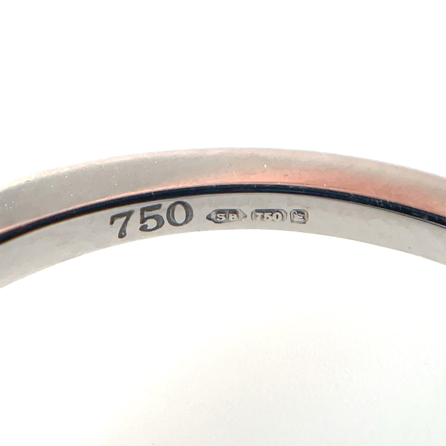 18ct White Gold Emerald & Diamond Crossover Twist Ring