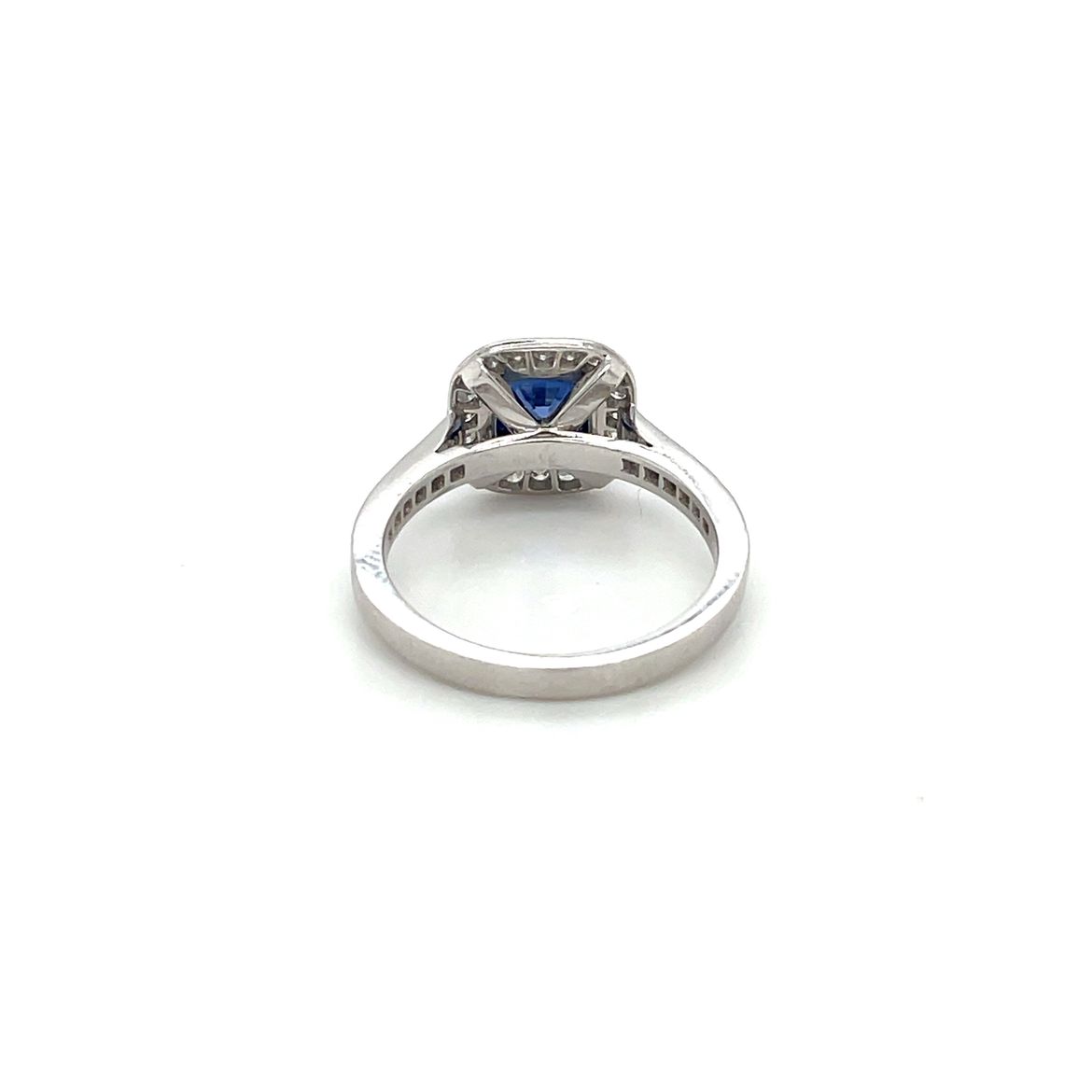 18ct White Gold Sapphire & Diamond Cluster Ring