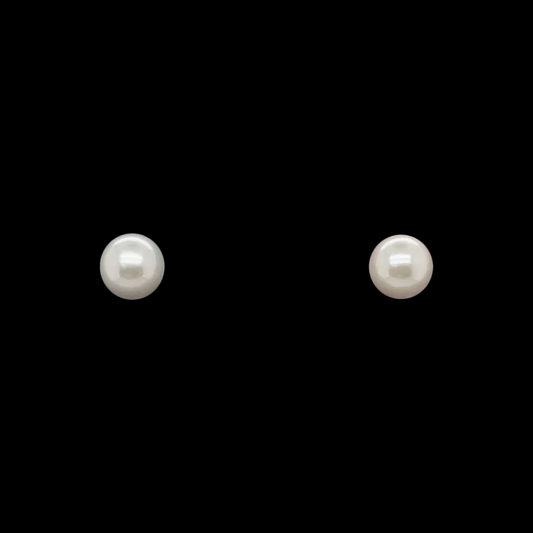White Gold Pearl Earrings (6-6.6mm)