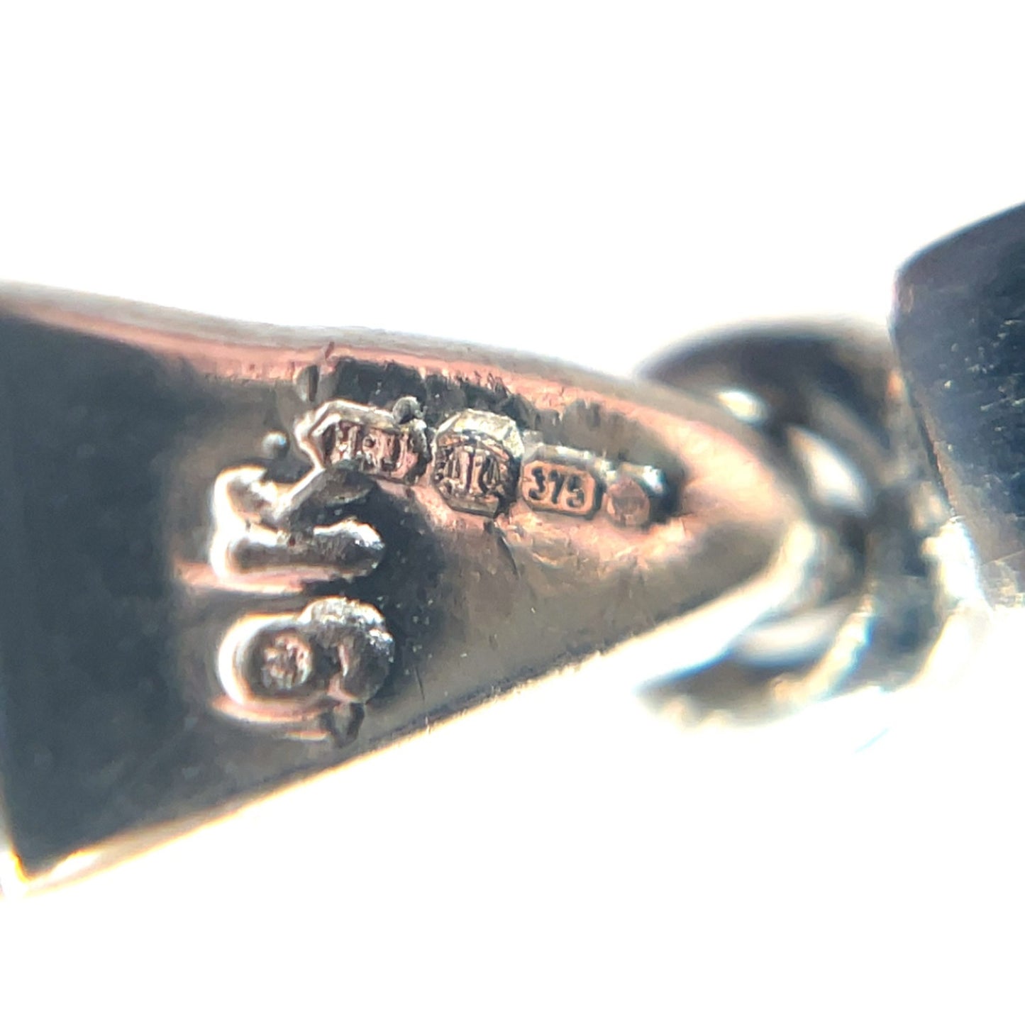 9ct White Gold Cross Pendant