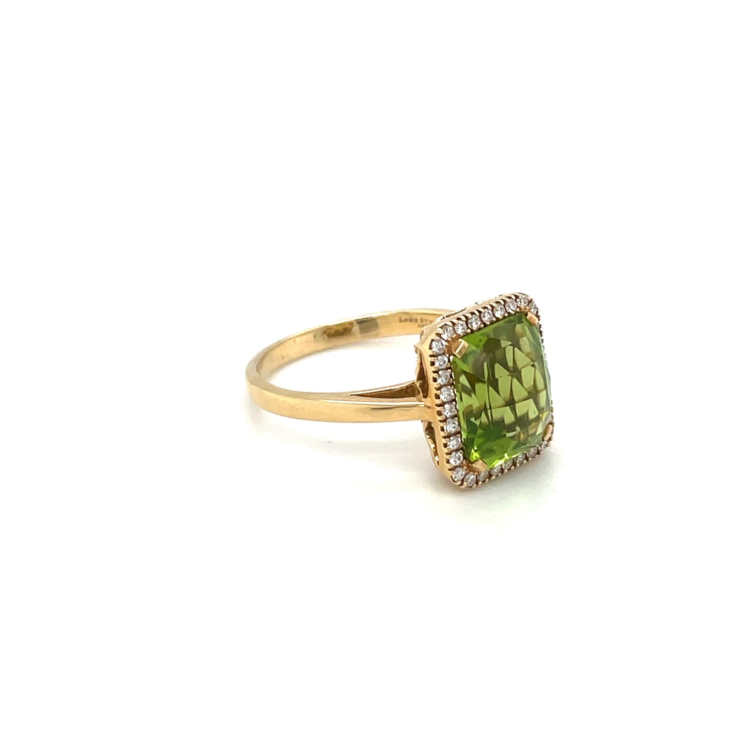 18ct Yellow Gold Peridot & Diamond Cluster Ring
