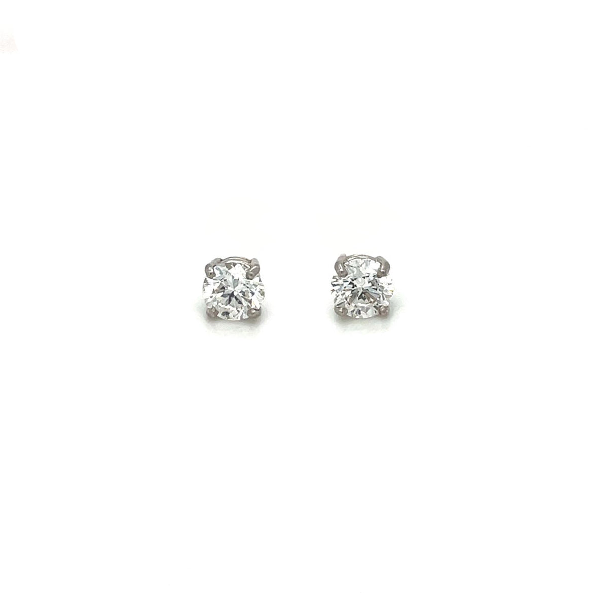 18ct White Gold Diamond Stud Earrings