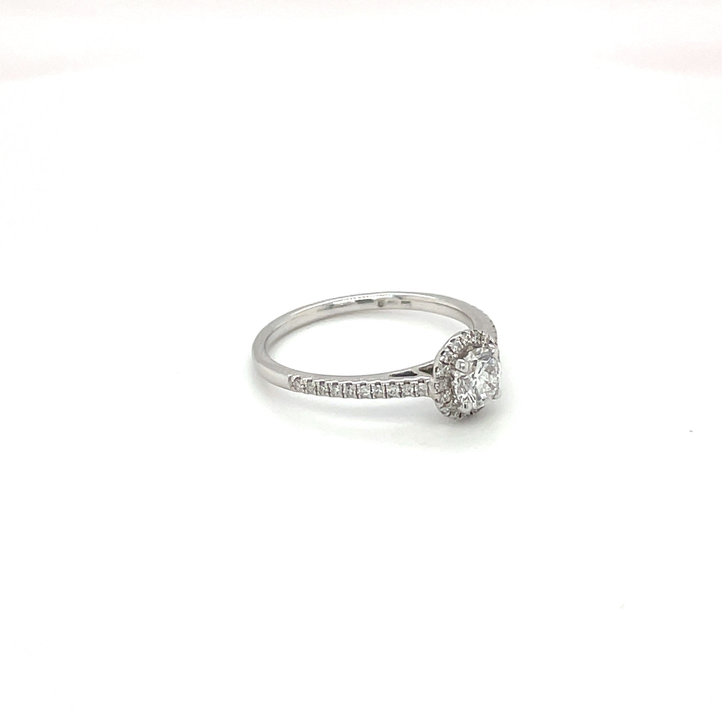 18ct White Gold Diamond Cluster Target Ring