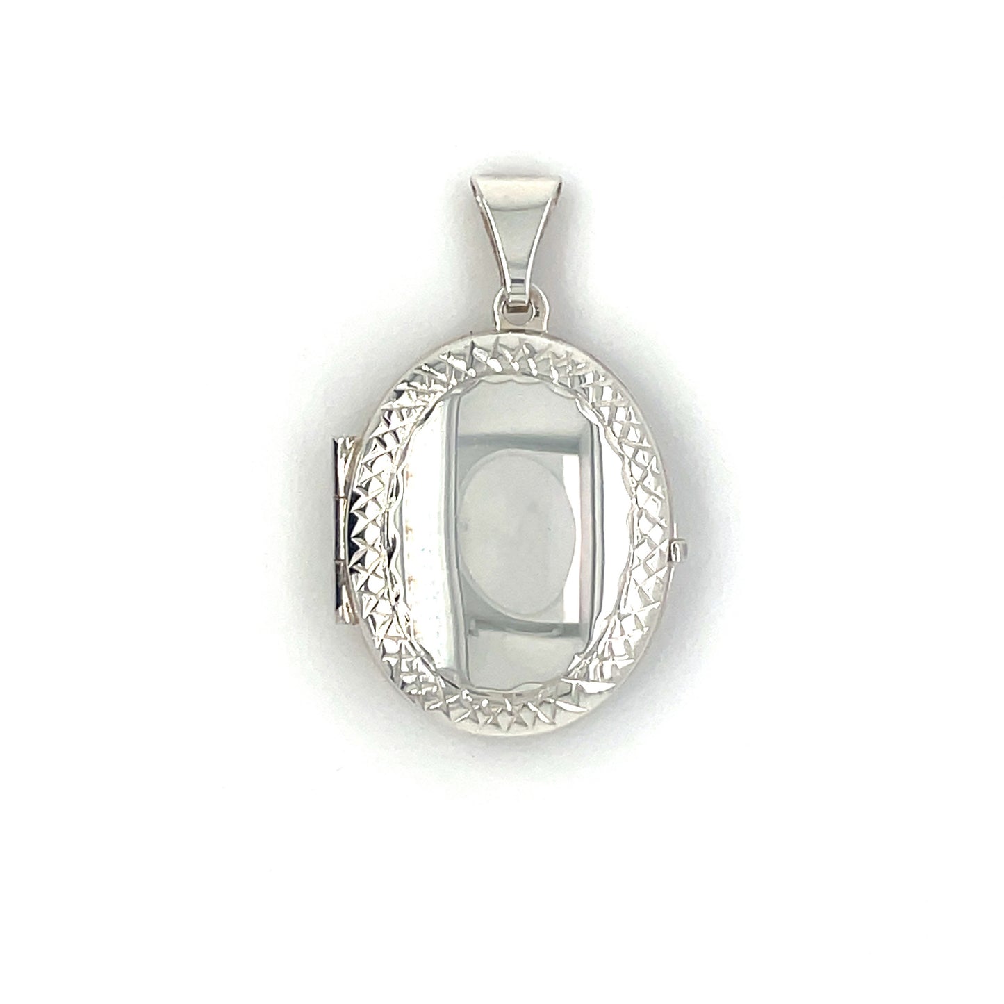 Silver Engraved Oval Locket (21x18mm)