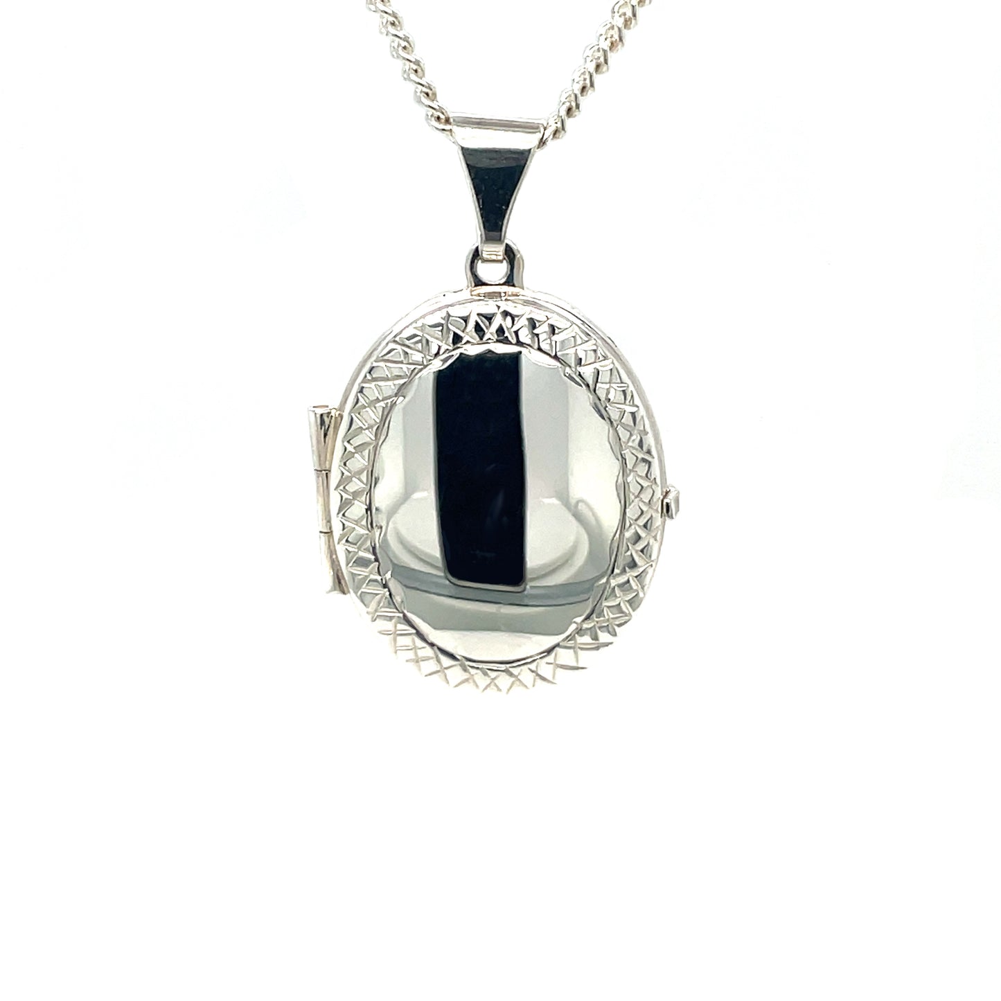 Silver Engraved Oval Locket (21x18mm)