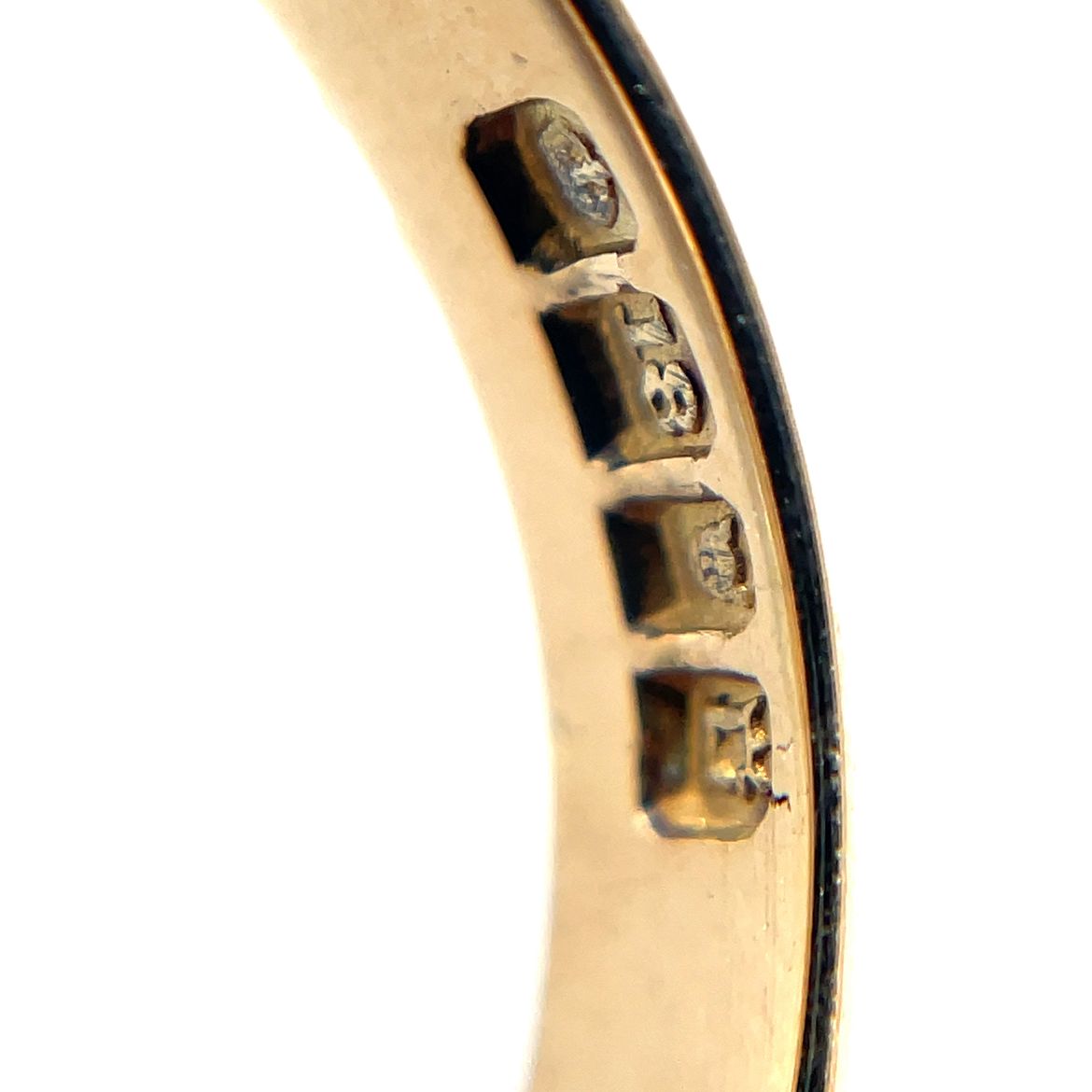 Vintage 18ct Yellow Gold Three Diamond Gypsy Ring