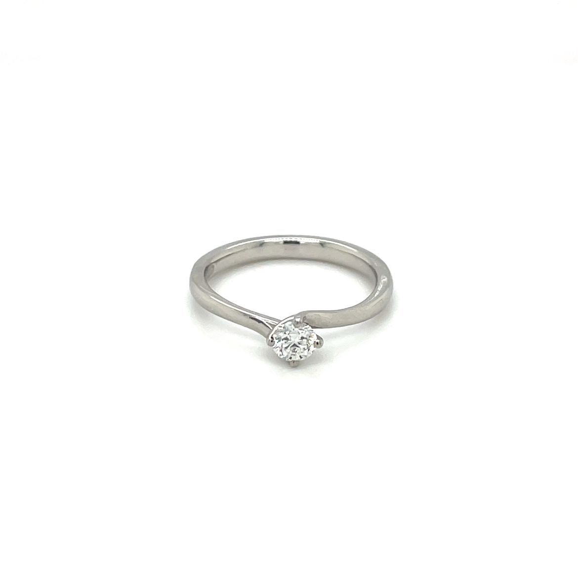 Platinum Diamond Twist Solitaire Ring