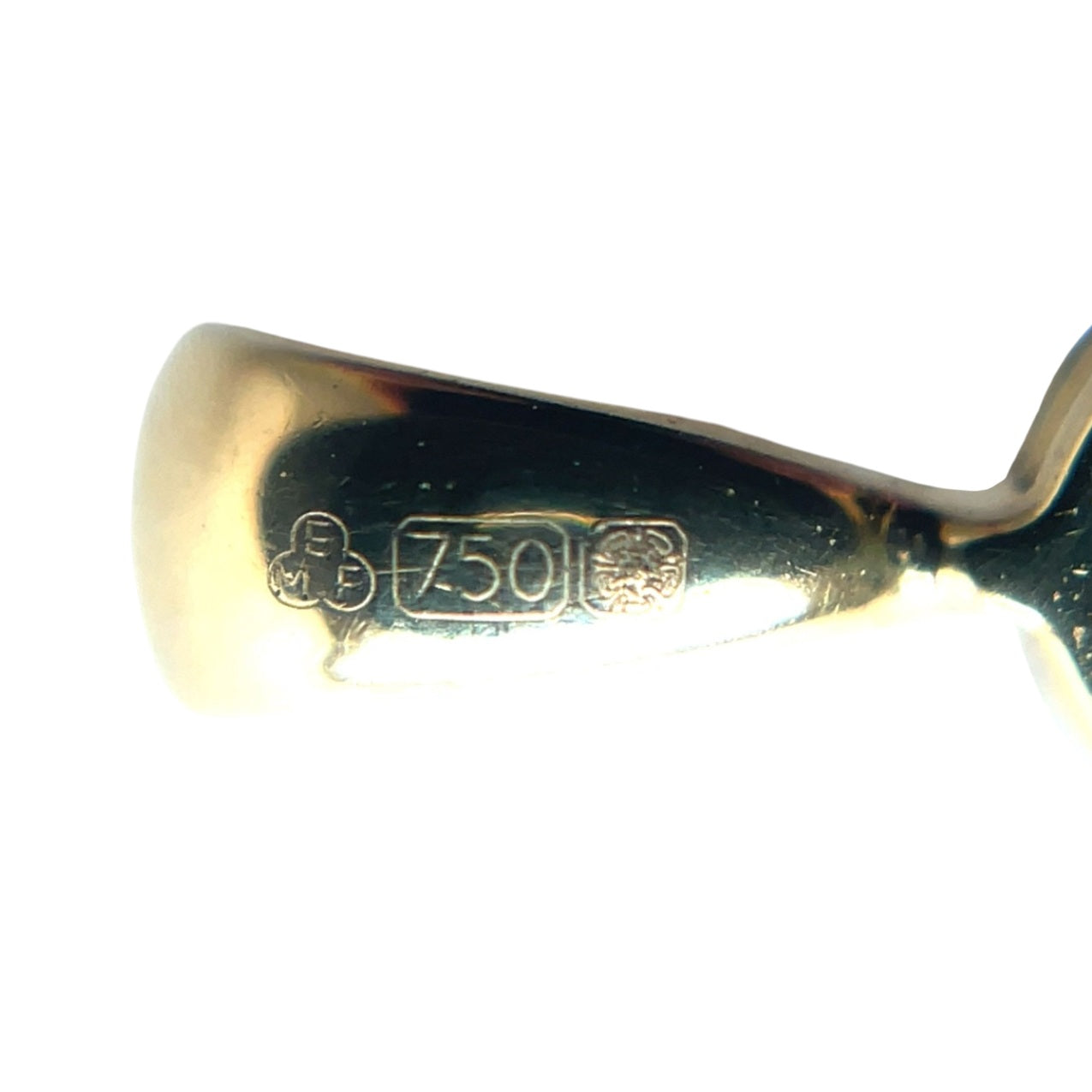 18ct Yellow Gold Diamond Solitaire Pendant