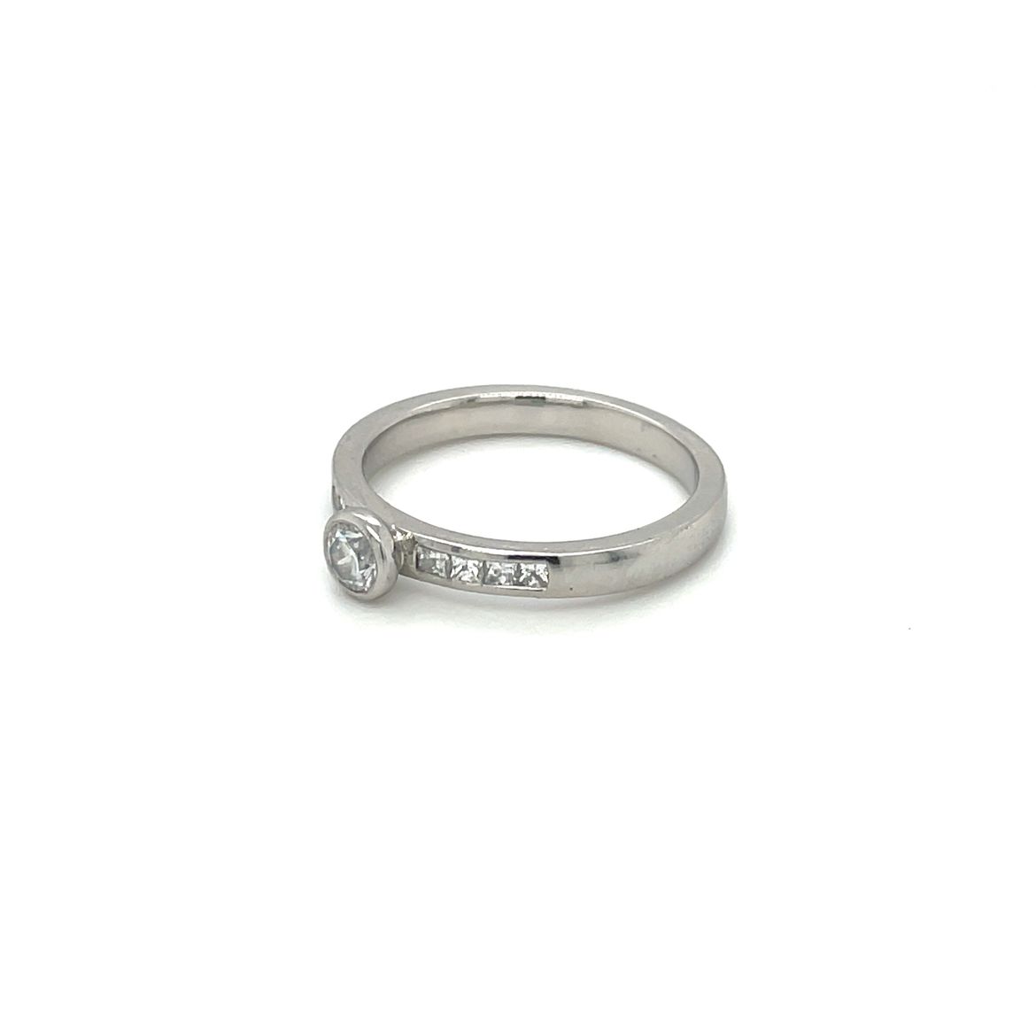 Platinum Modern Diamond Soliatire Ring