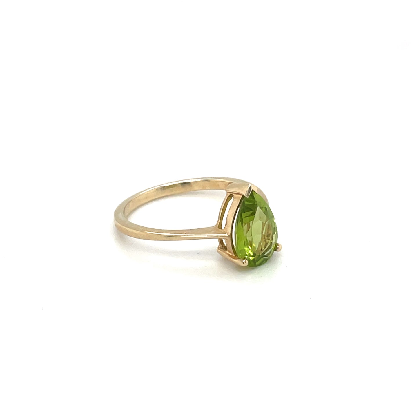 Yellow Gold Peridot Ring