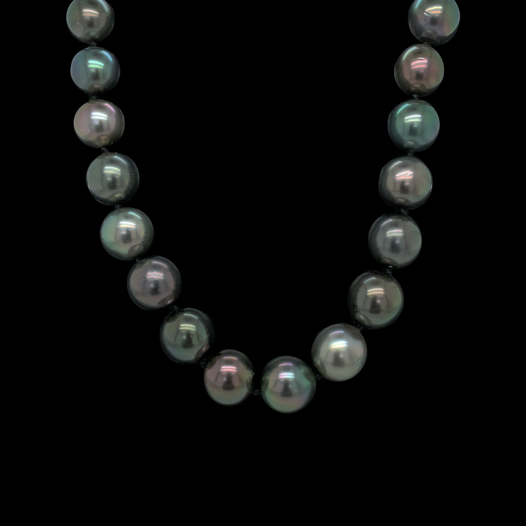 Tahitian Pearl Necklace With White Gold Clasp