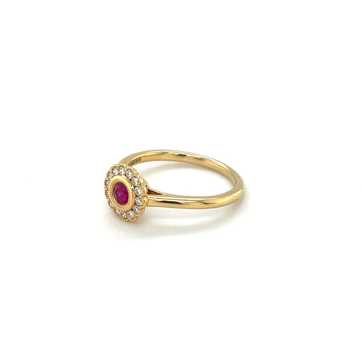 18ct Yellow Gold Ruby & Diamond Flower Cluster Ring