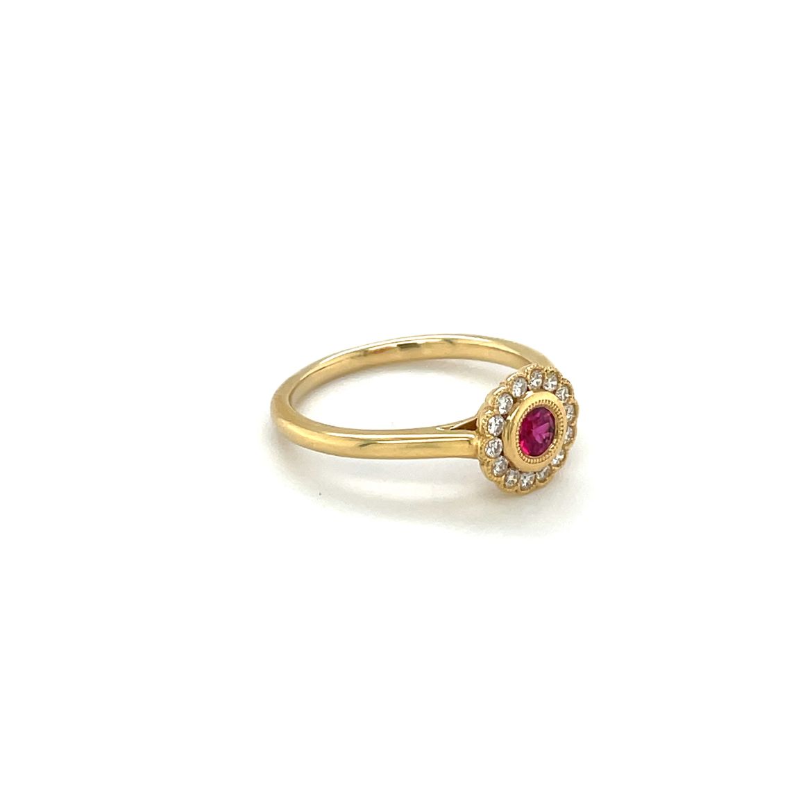 18ct Yellow Gold Ruby & Diamond Flower Cluster Ring