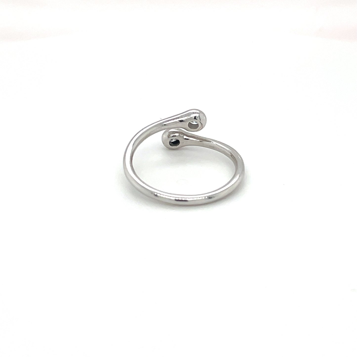 Platinum Diamond Crossover Ring