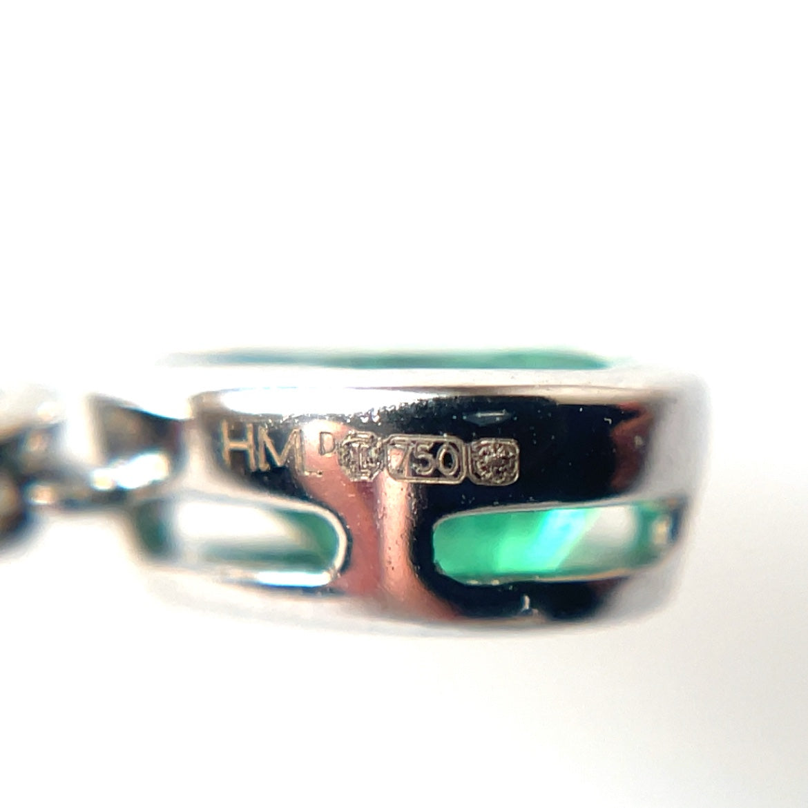 18ct White Gold Emerald & Diamond Drop Pendant