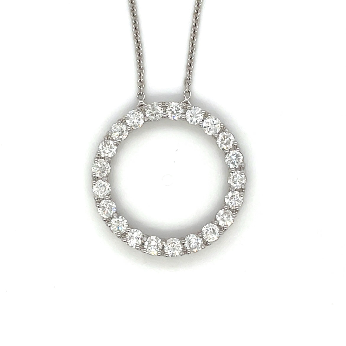 18ct White Gold Diamond Circle Pendant