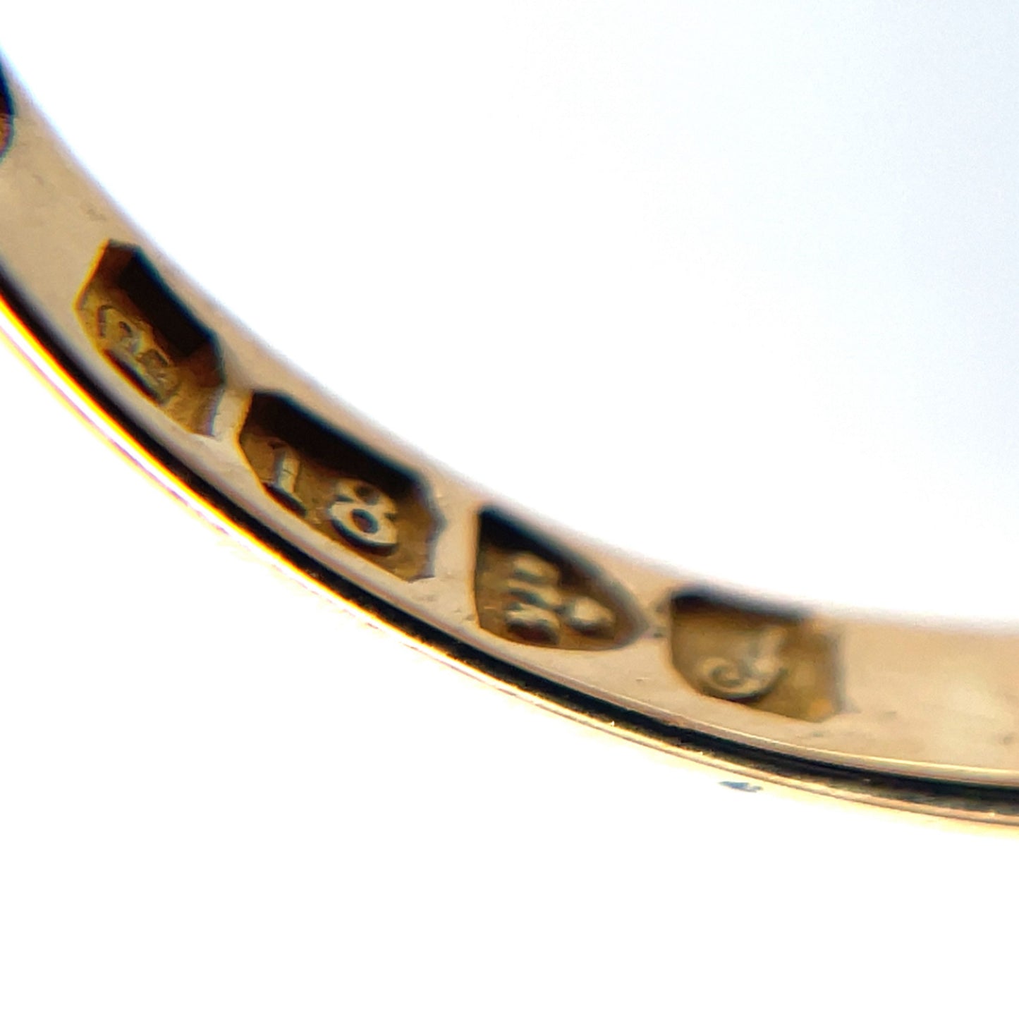 18ct Yellow Gold Graduated Diamond Five-Stone Ring