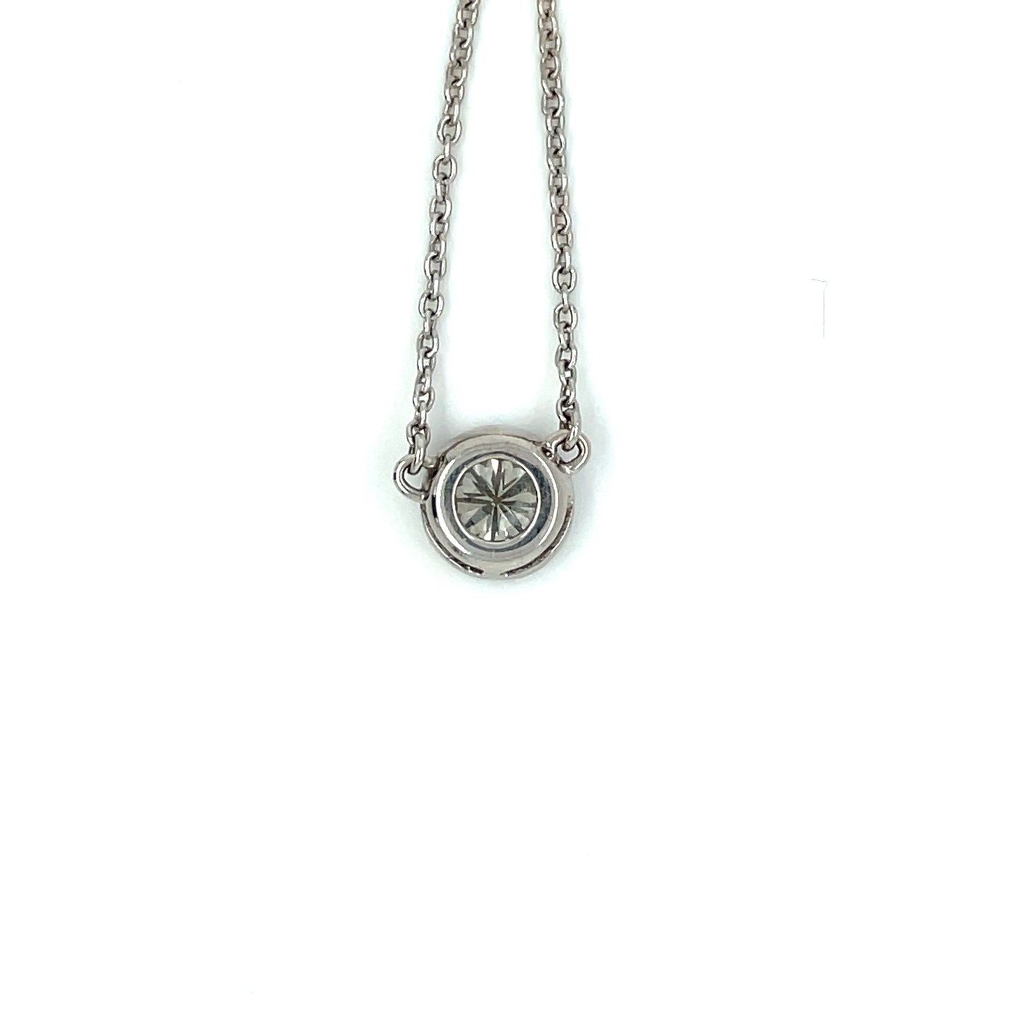 18ct White Gold Diamond Solitaire Necklace