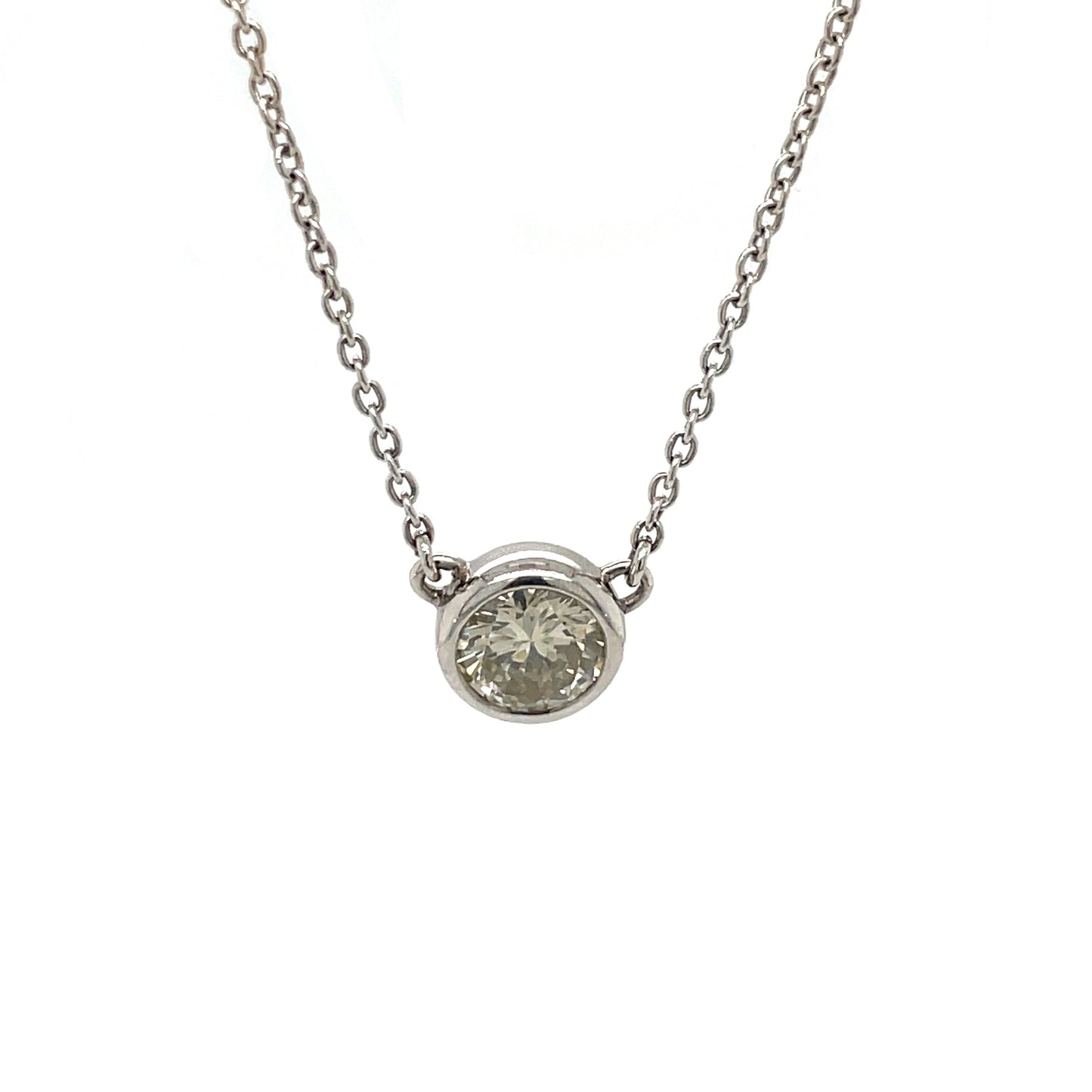 18ct White Gold Diamond Solitaire Necklace