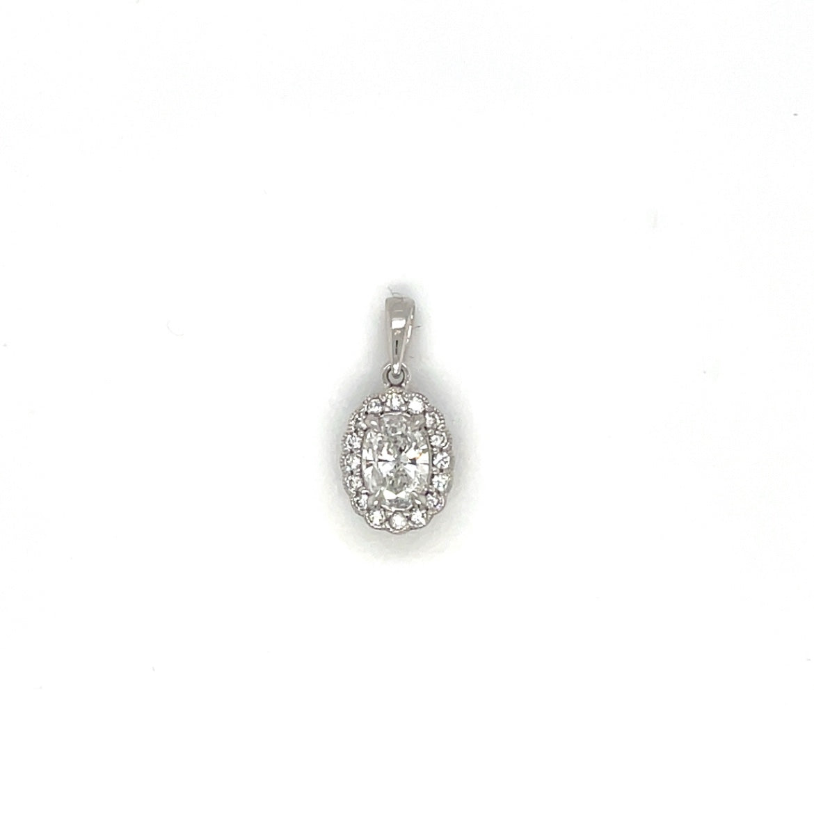 18ct White Gold Diamond Pendant