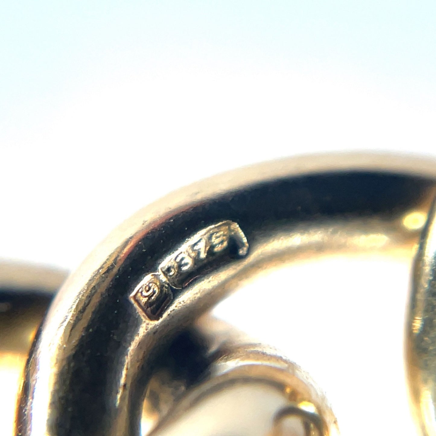 9ct Yellow Gold Heavy Curb Charm Bracelet