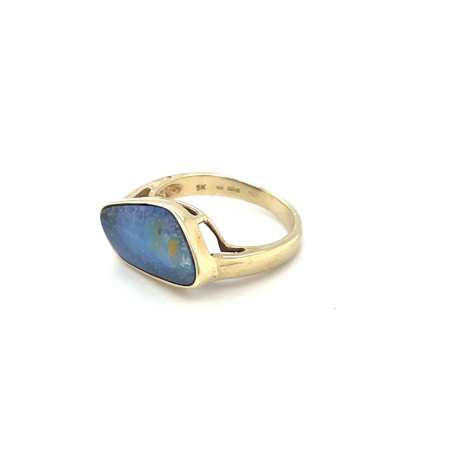 9ct Yellow Gold Freeform Opal Ring