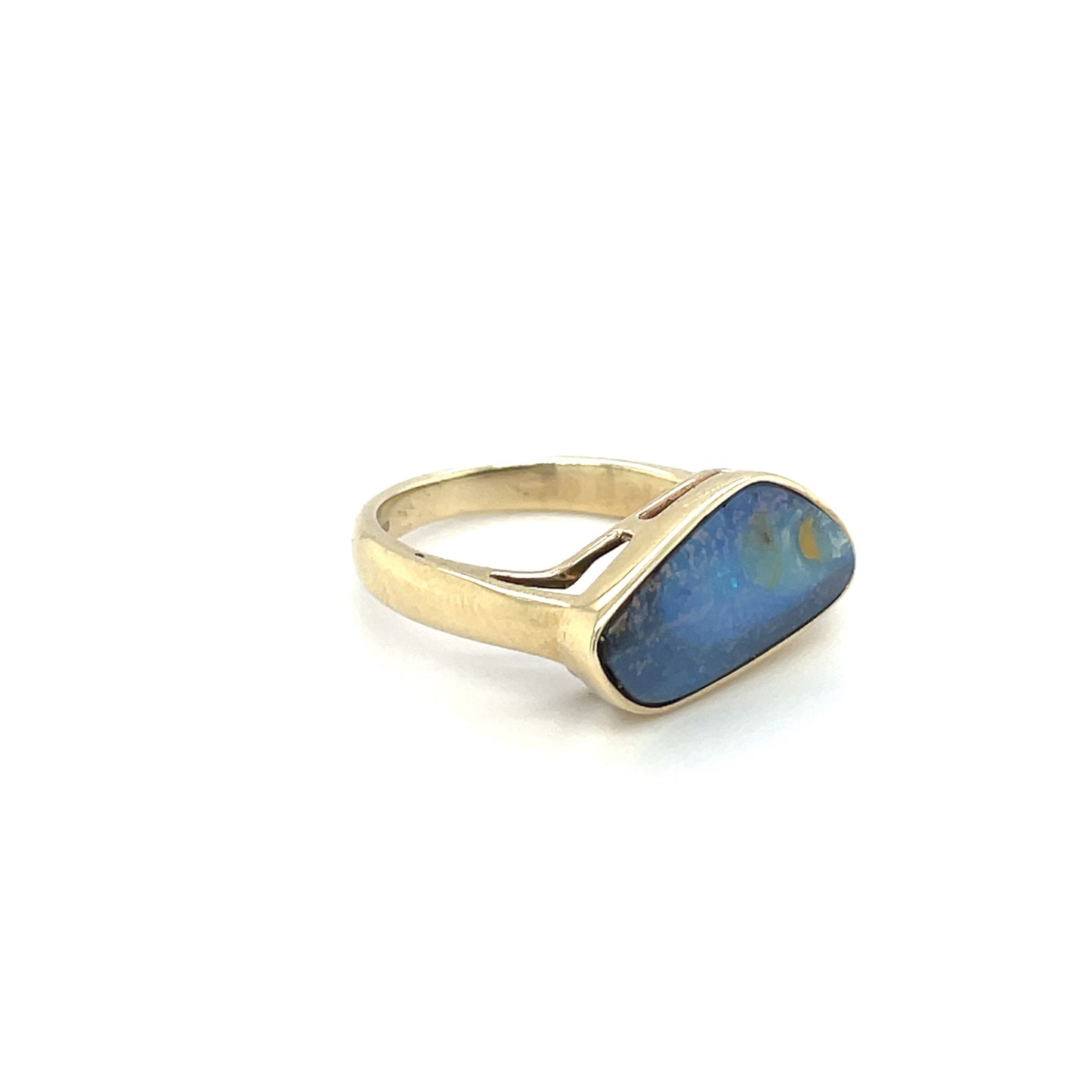 9ct Yellow Gold Freeform Opal Ring