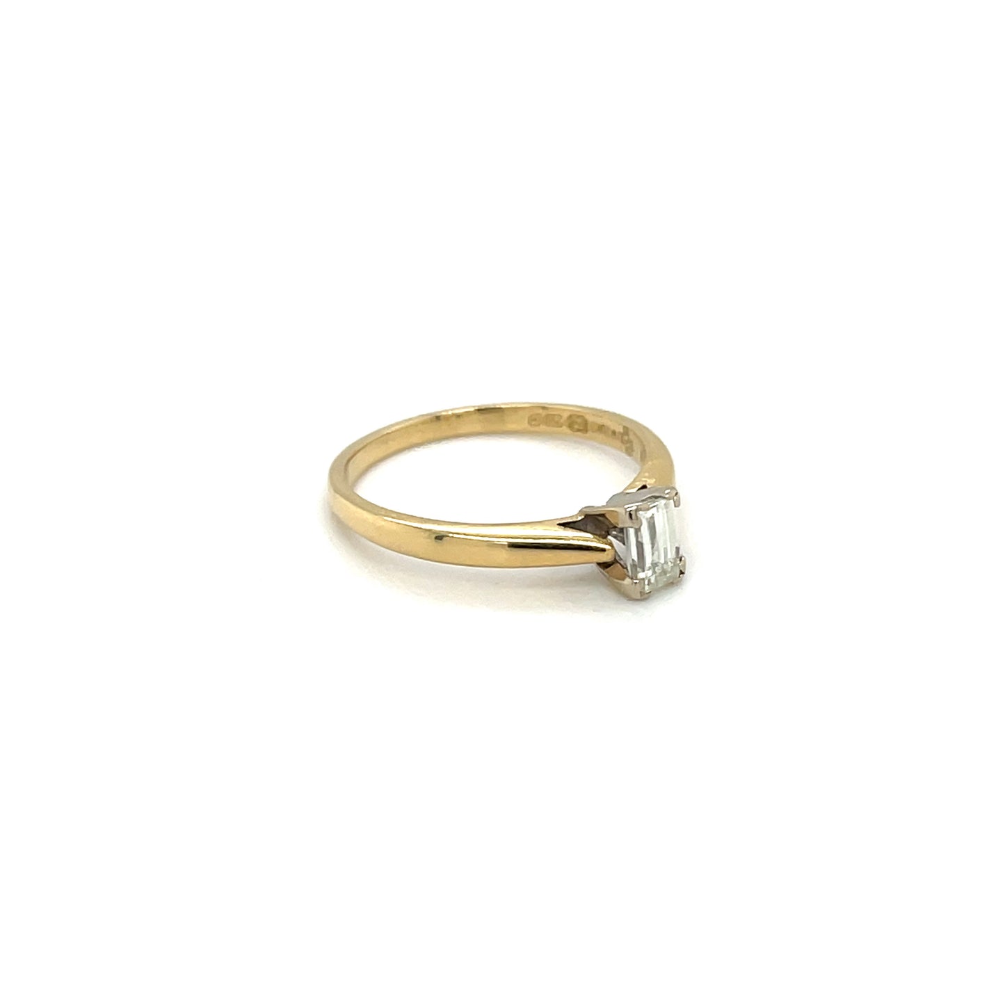 18ct Yellow Gold Millenium-Cut Diamond Solitaire Ring