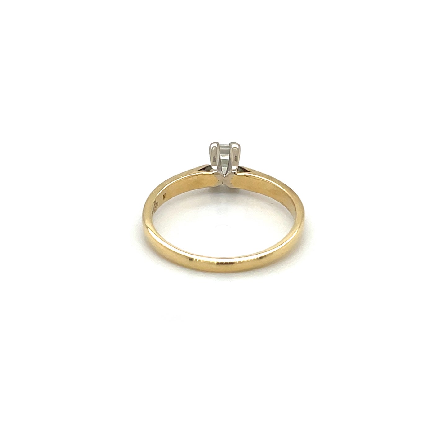 18ct Yellow Gold Millenium-Cut Diamond Solitaire Ring