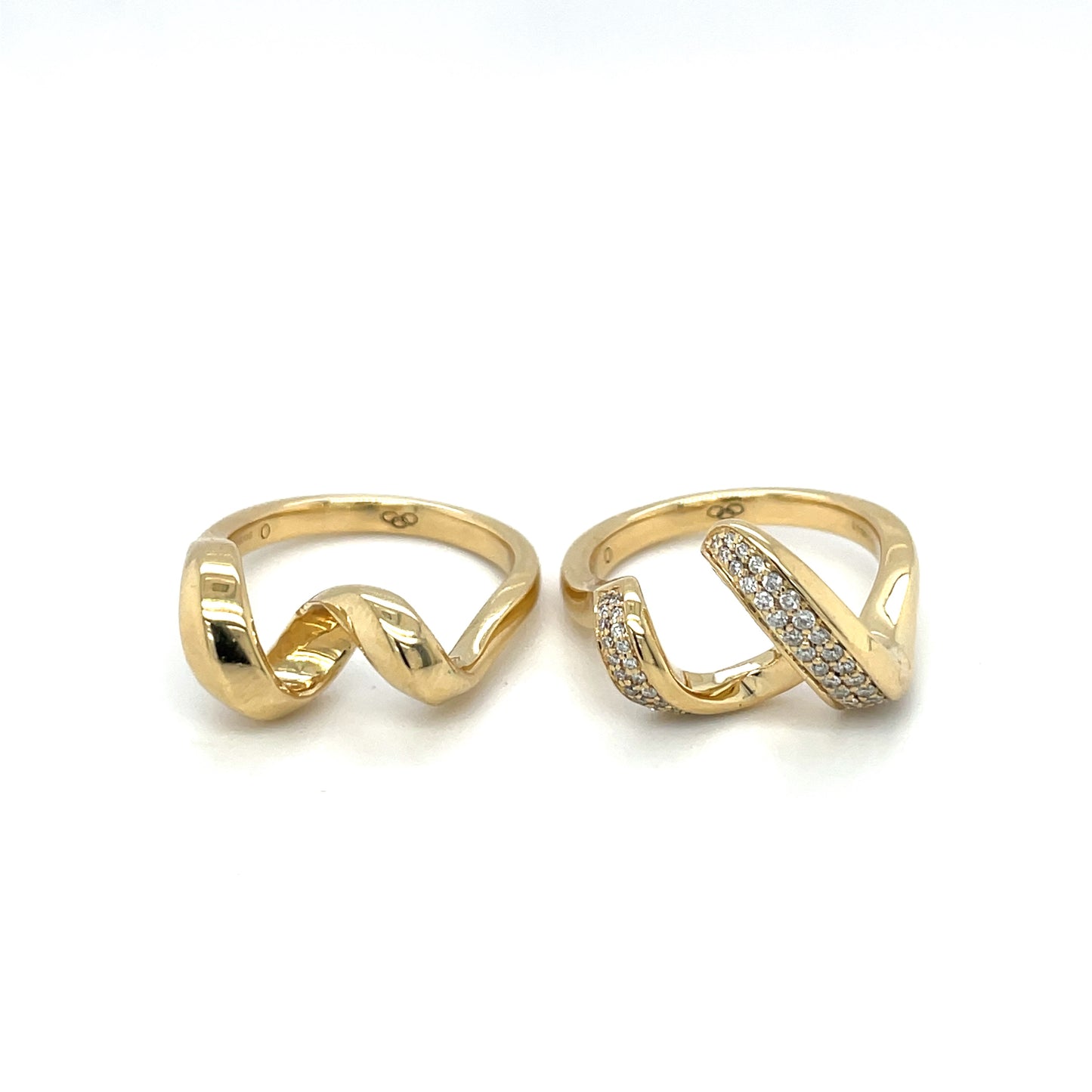18ct Yellow Gold Plain & Diamond Two-Ring Links London Set