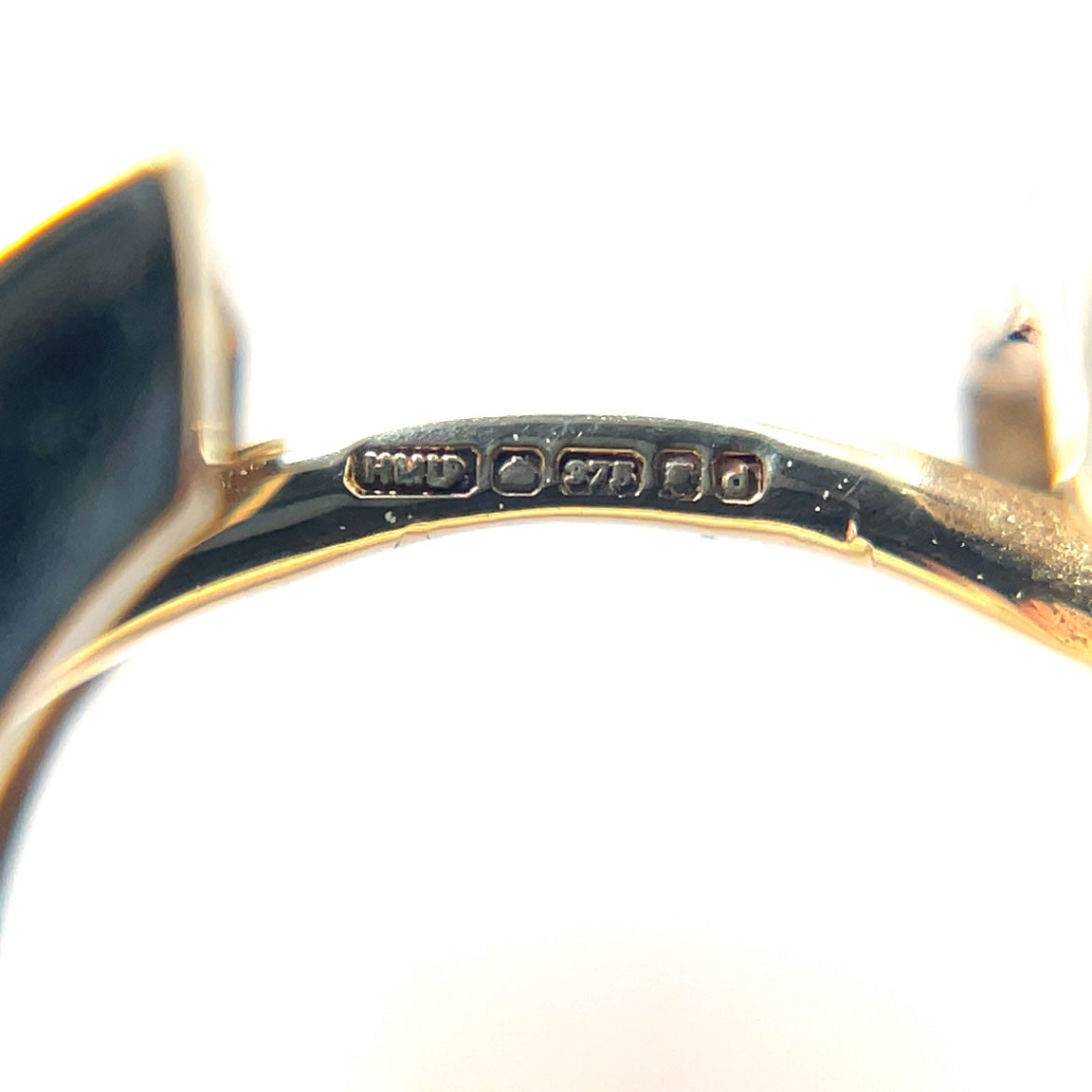 9ct Yellow Gold Wood-Textured Huggie Earrings
