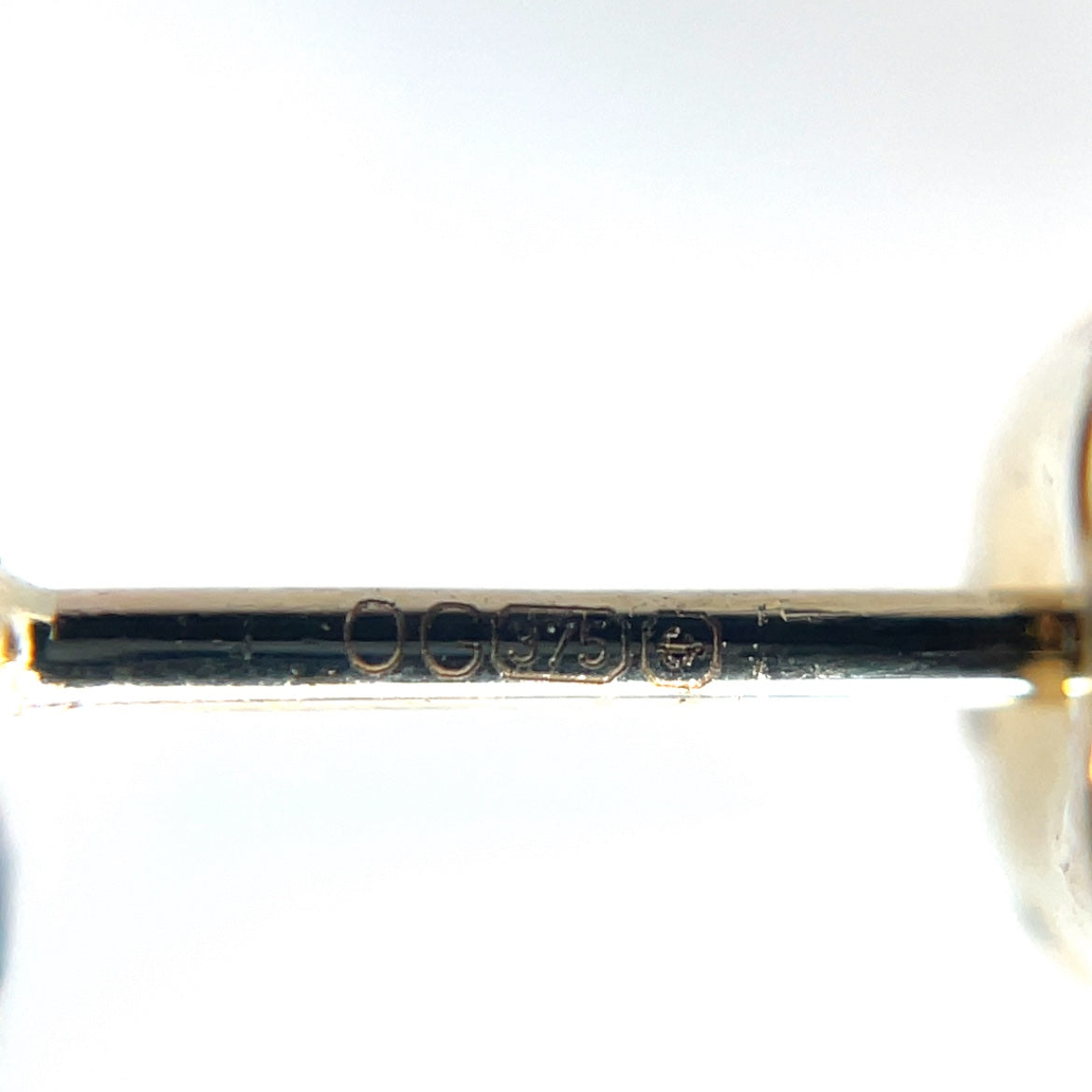 9ct Yellow Gold Doublet Opal Studs