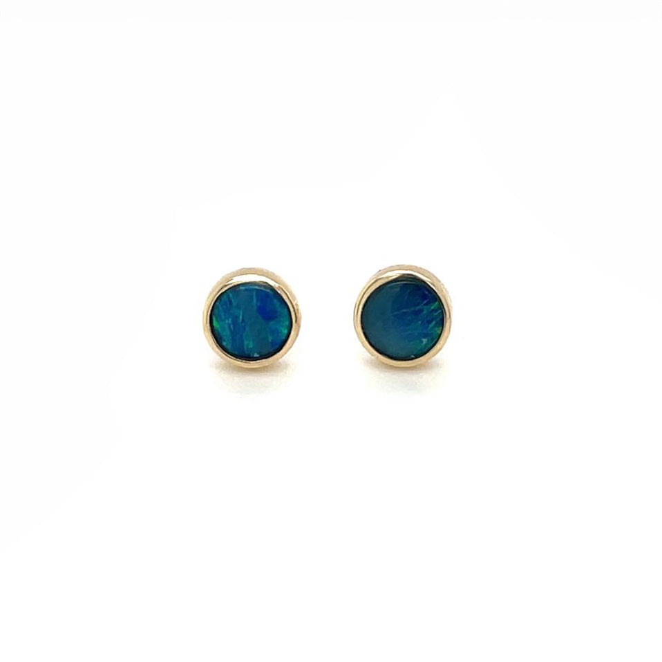 9ct Yellow Gold Round Doublet Opal Studs