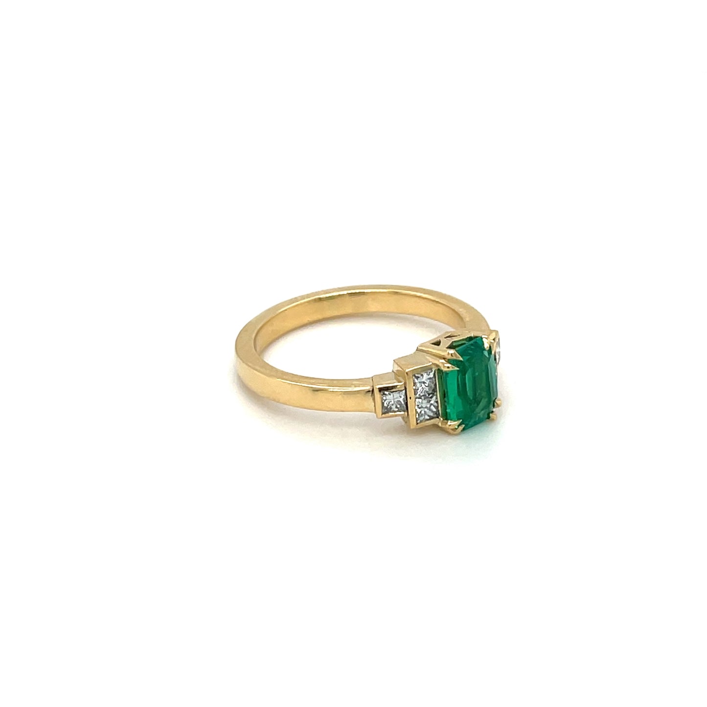 18ct Yellow Gold Emerald & Diamond Ring