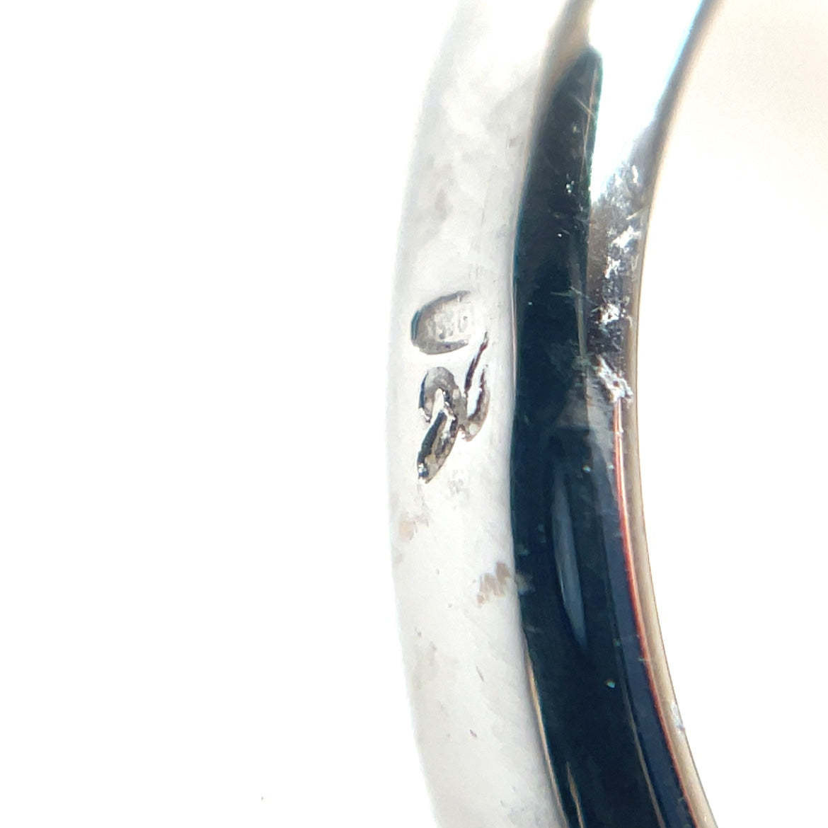18ct Yellow & White Gold Diamond Contemporary Ring