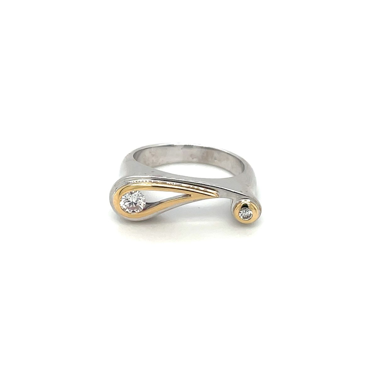 18ct Yellow & White Gold Diamond Contemporary Ring