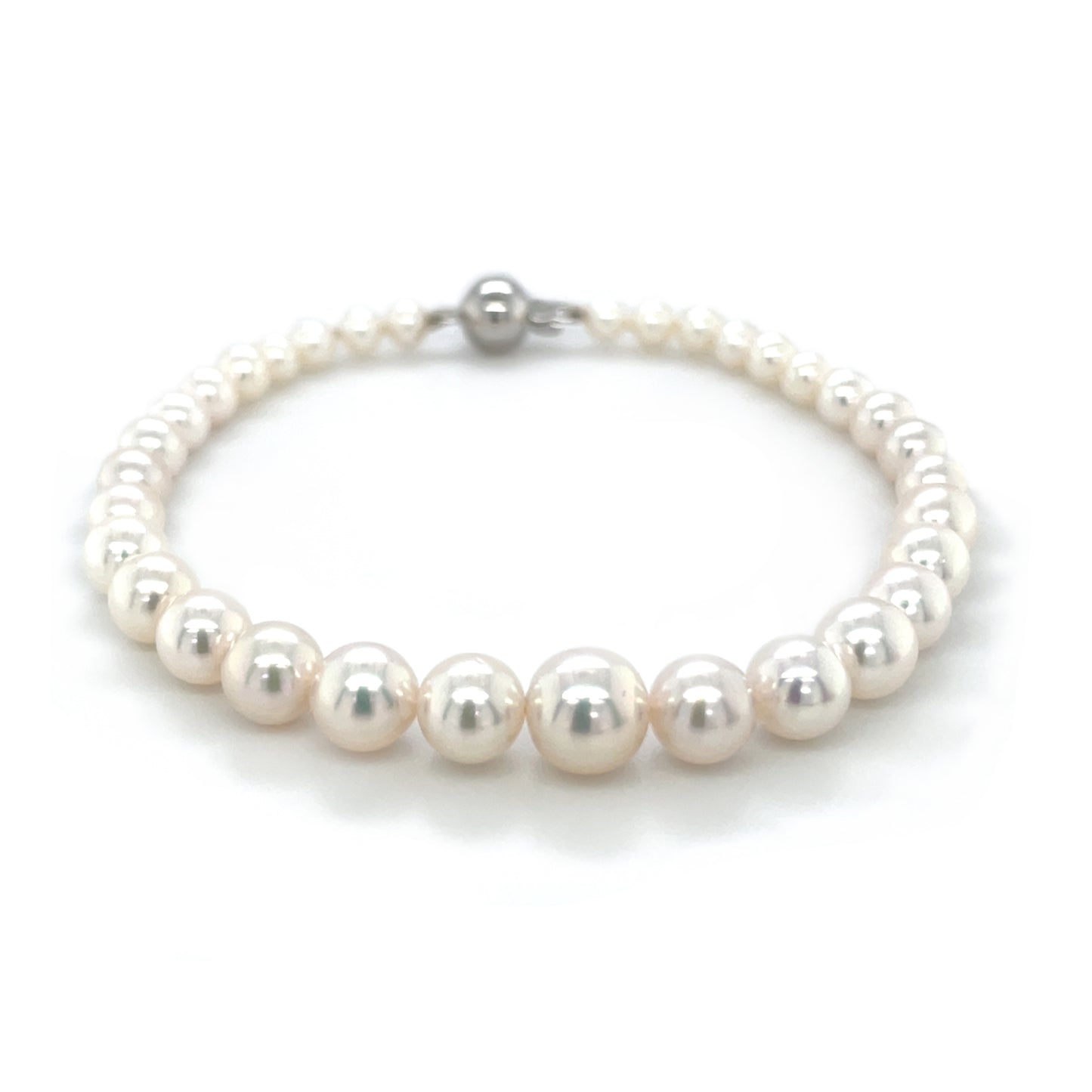 18ct White Gold Akoya Pearl Graduated Bracelet