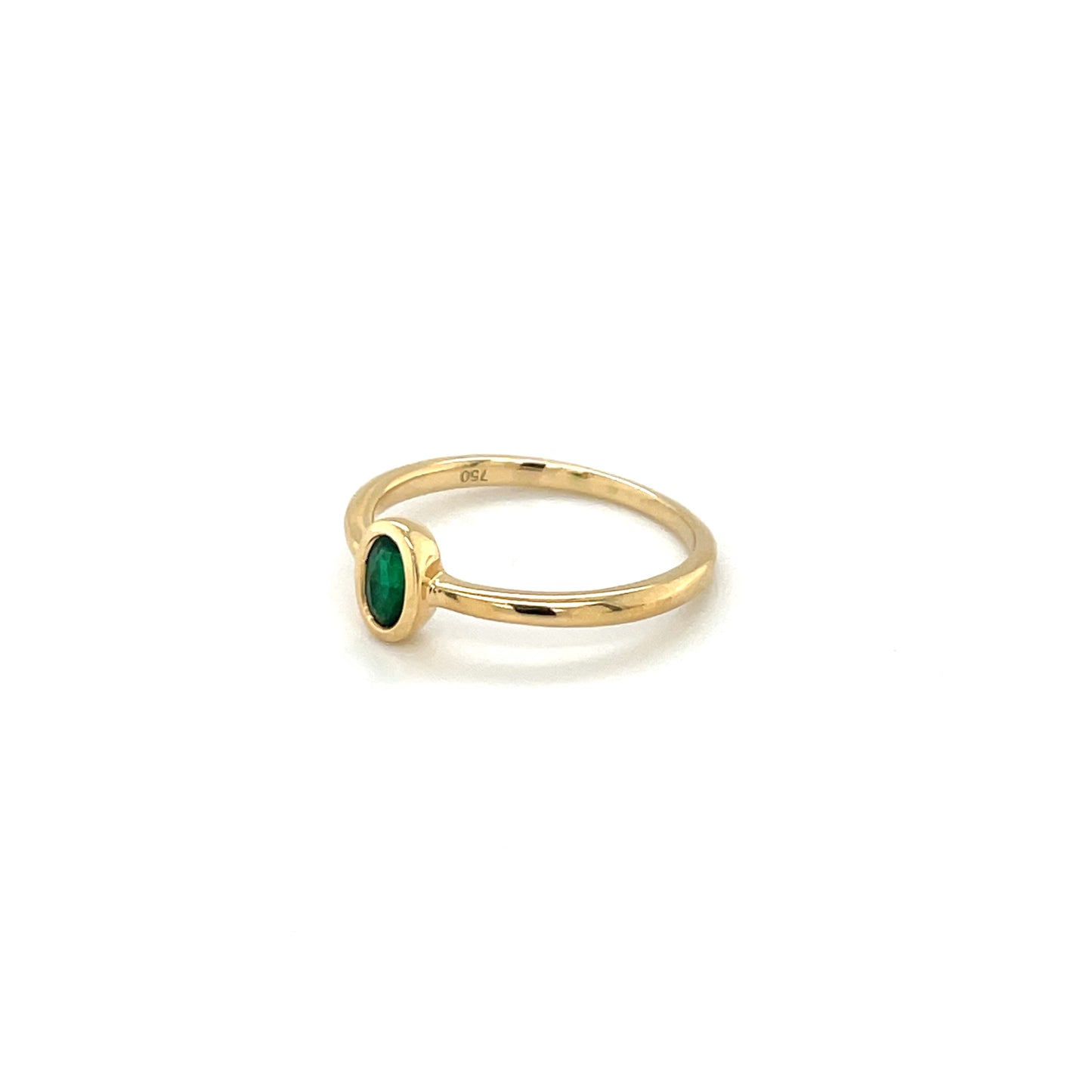 18ct Yellow Gold Oval Emerald Solitaire Ring