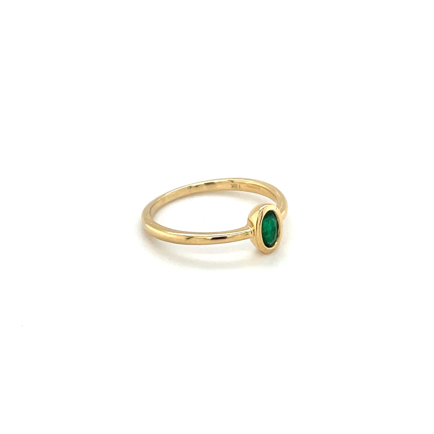 18ct Yellow Gold Oval Emerald Solitaire Ring