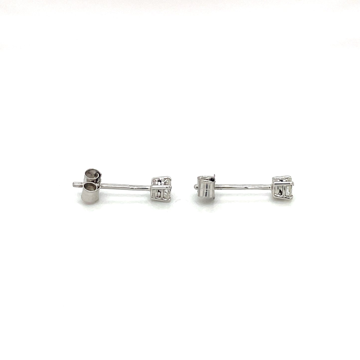 18ct White Gold Diamond Stud Earrings