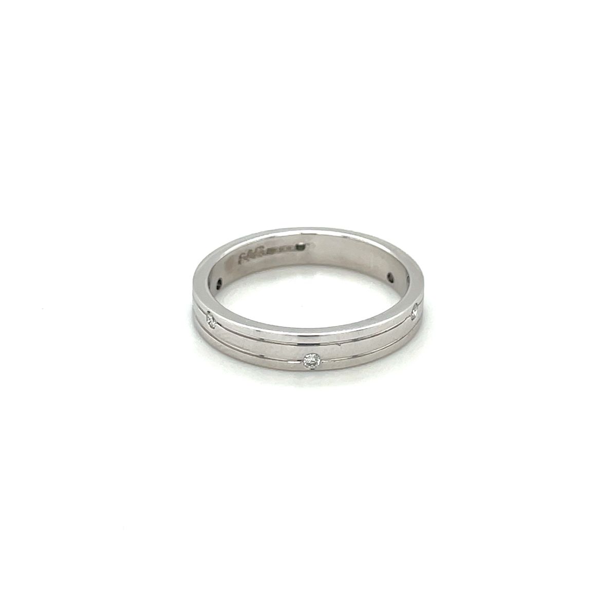 18ct White Gold Diamond-Set Flat Court Wedding Band