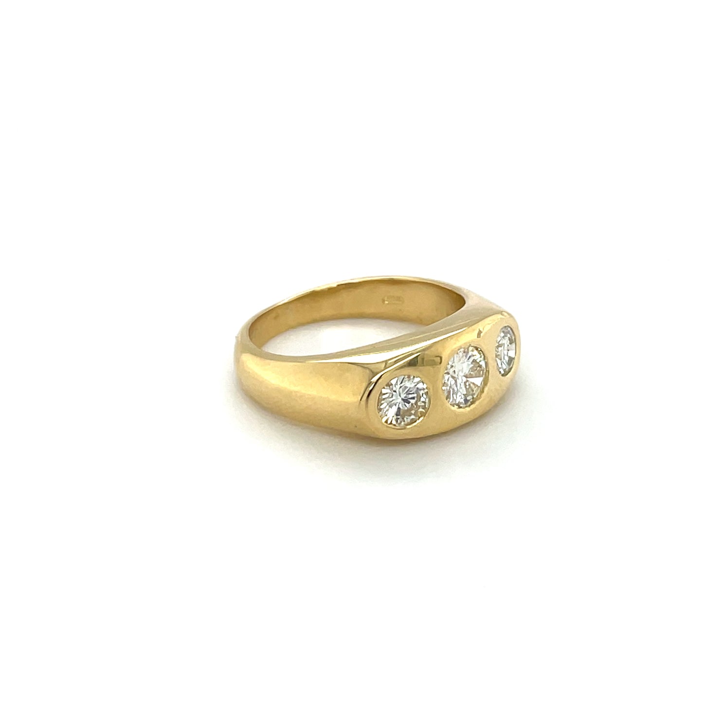 18ct Yellow Gold Diamond Three-STone Flat Top Gypsy Ring (N)