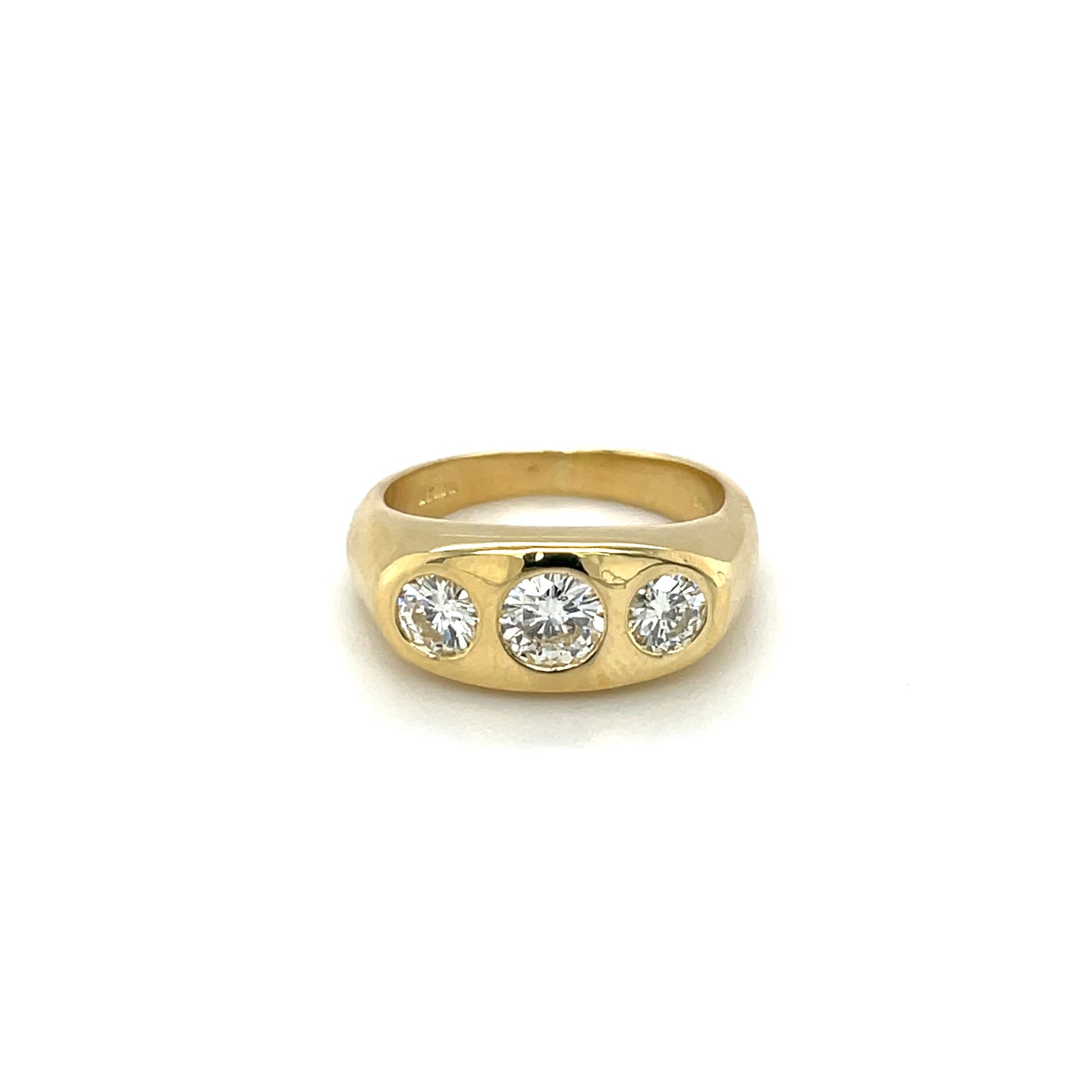 18ct Yellow Gold Diamond Three-STone Flat Top Gypsy Ring (N)