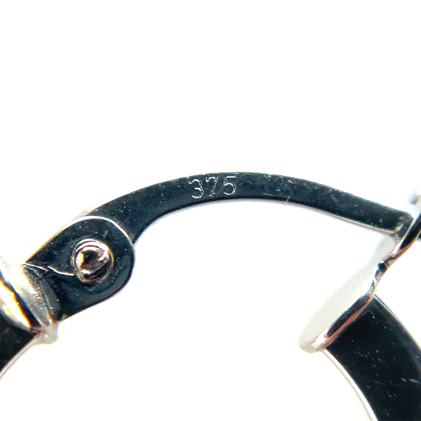 9ct White Gold Square-Edge Round Hoop Earrings