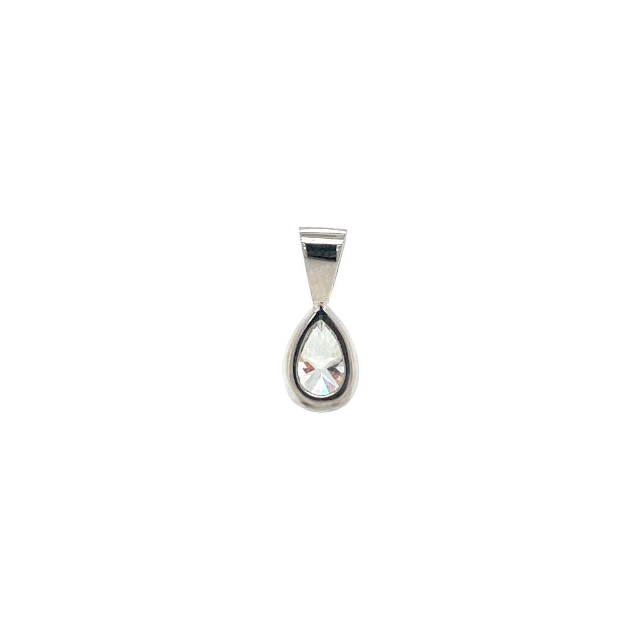 18ct White Gold Pear Cut Diamond Pendant