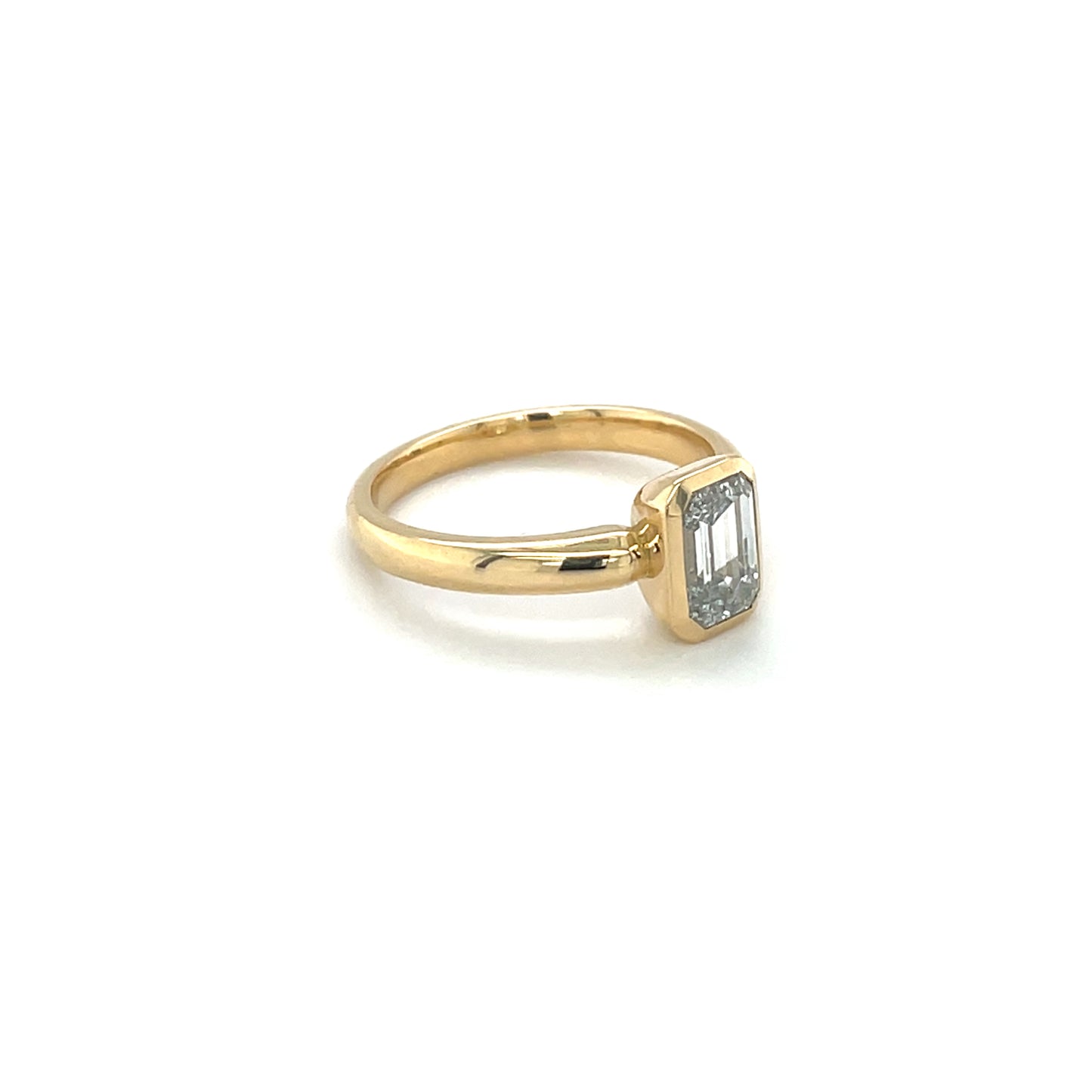 18ct Yellow Gold Emerald-Cut Lab Grown Diamond Solitaire Ring (L1/2)