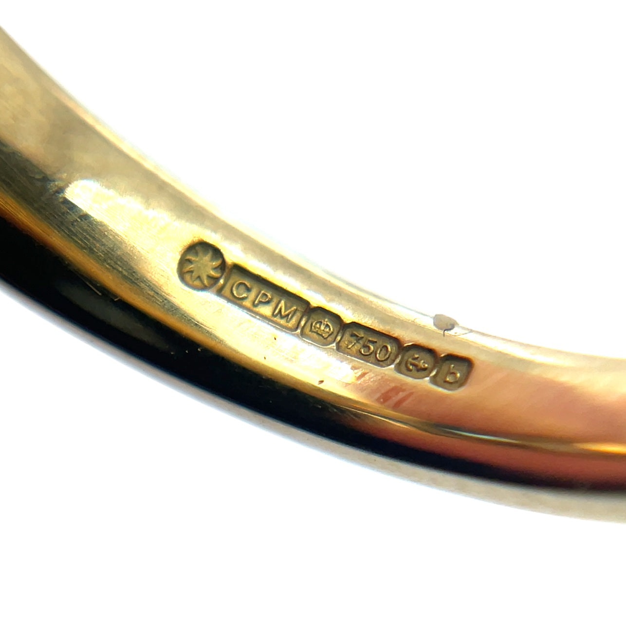 18ct Yellow Gold Sapphire & Diamond Three Stone Ring (N)